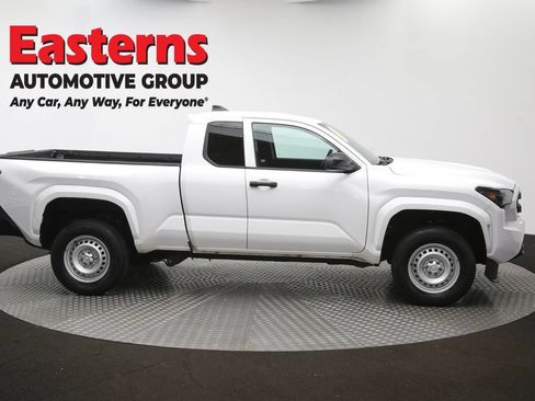 Used 2024 Toyota Tacoma SR RWD image 41