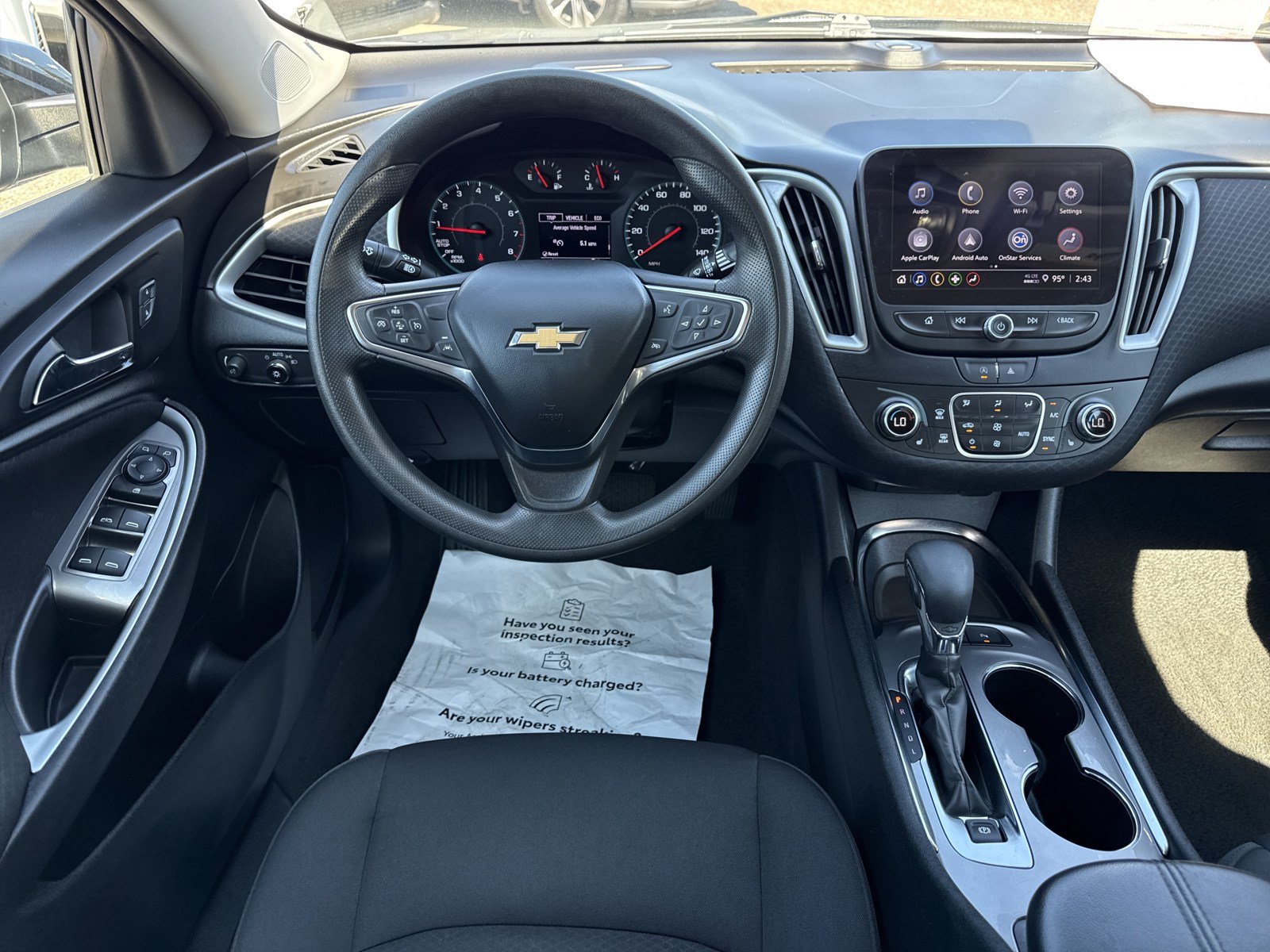 Used 2025 Chevrolet Malibu LT FWD image 15