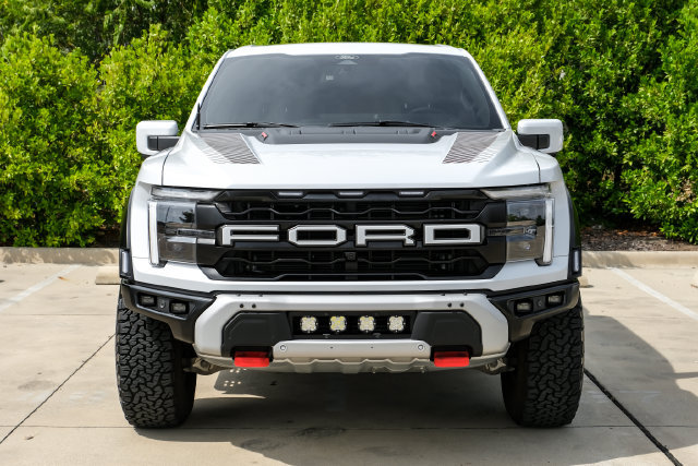 Used 2025 Ford F150 Raptor AWD/4WD image 5