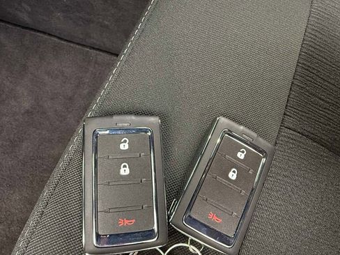 New 2025 Jeep Grand Cherokee Laredo image 27