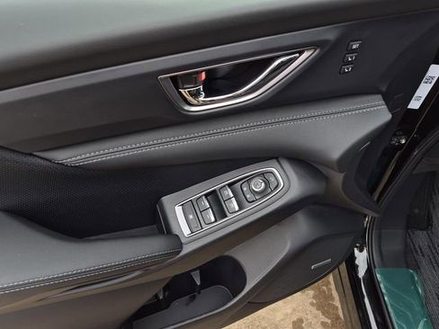 New 2026 Subaru Ascent Limited image 15