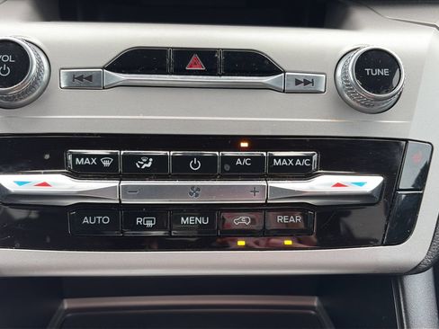Certified 2023 Ford Explorer XLT AWD/4WD image 26