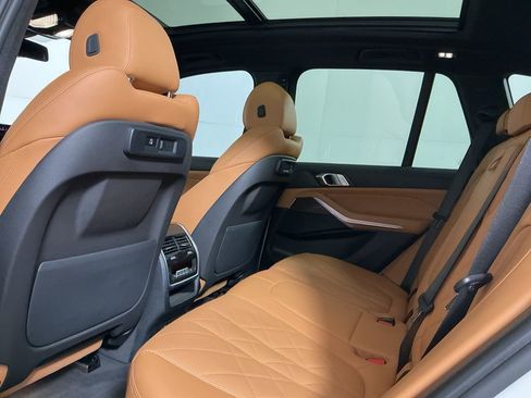 Certified 2023 BMW X5 sDrive40i w/ M Sport Package image 25