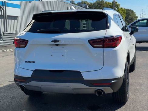 Certified 2023 Chevrolet Blazer LT w/ Convenience Package image 3