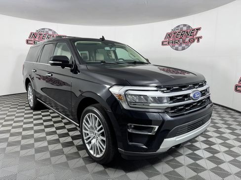 Used 2024 Ford Expedition Max Limited AWD/4WD image 9