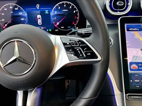 Used 2025 Mercedes-Benz C 300 4MATIC Sedan w/ Exclusive Trim Package image 28