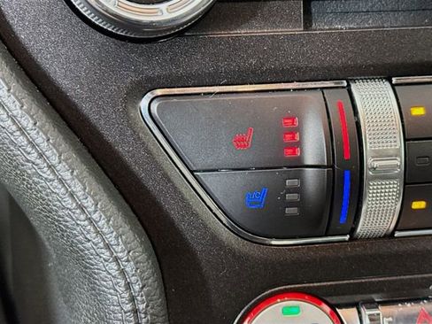 Used 2016 Ford Mustang GT Premium image 24