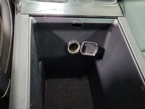 Used 2025 Toyota Camry SE image 20