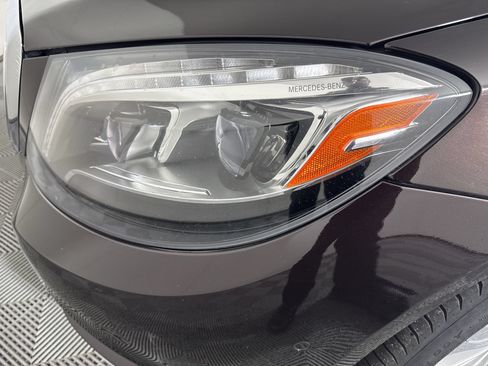 Used 2015 Mercedes-Benz S 550 4MATIC Sedan image 12