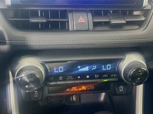 Certified 2025 Toyota RAV4 XLE FWD image 16