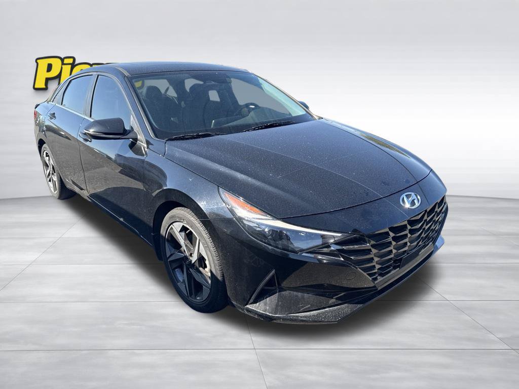 Used 2023 Hyundai Elantra Limited FWD image 6