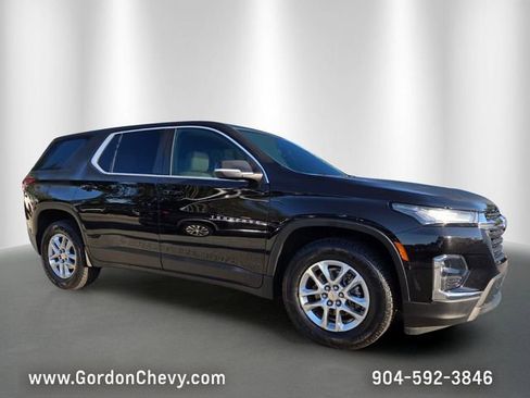 Certified 2023 Chevrolet Traverse LS w/ Safety Package FWD image 8