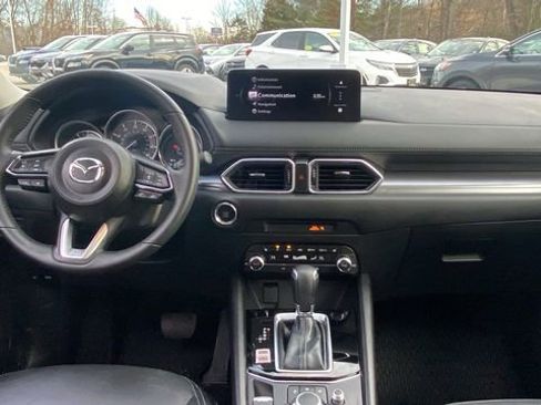Used 2025 MAZDA CX-5 AWD 2.5 S w/ Preferred Package image 13