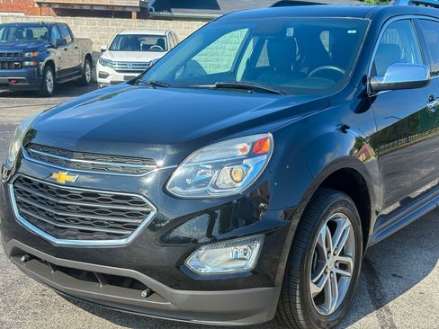 Used 2017 Chevrolet Equinox Premier w/ Enhanced Convenience Package AWD/4WD image 10