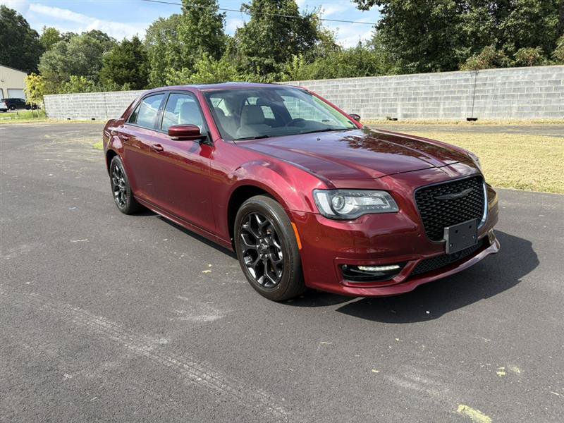 Used 2022 Chrysler 300 Touring L w/ Popular Equipment Group AWD/4WD image 7