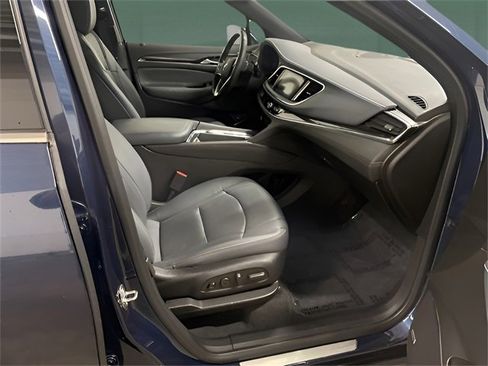 Used 2023 Buick Enclave Premium w/ Experience Buick Package image 10