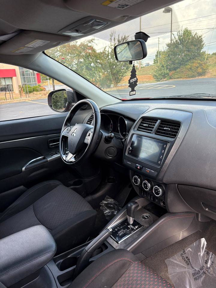 Used 2019 Mitsubishi Outlander Sport SE AWD/4WD image 16