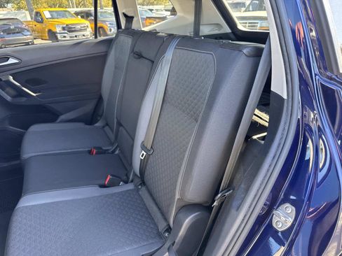 Used 2021 Volkswagen Tiguan S image 14