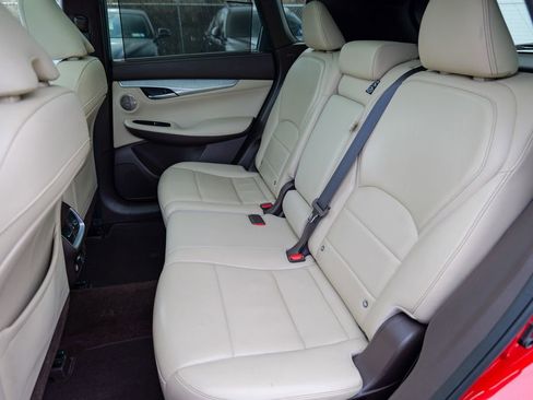 Used 2019 INFINITI QX50 Essential w/ Sensory Package image 26