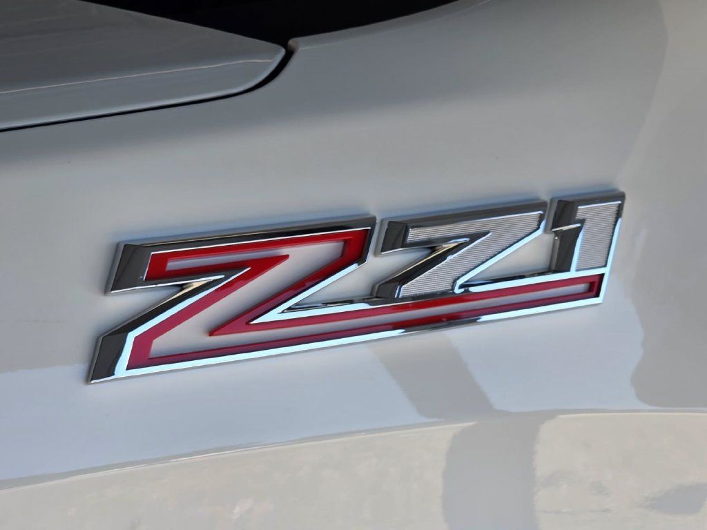 Used 2024 Chevrolet Silverado 1500 RST w/ Z71 Off-Road Package AWD/4WD image 23