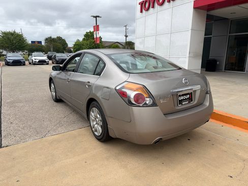 Used 2012 Nissan Altima 2.5 S w/ Enhanced Security Pkg image 10