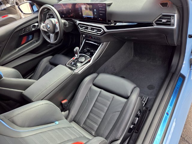 Used 2024 BMW M2 w/ Lighting Package RWD image 16