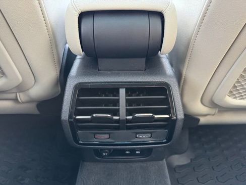 Certified 2025 Audi Q3 2.0T Premium w/ Convenience Package image 23