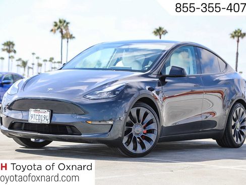 Used 2025 Tesla Model Y Performance AWD/4WD image 1