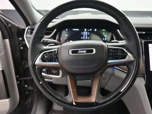 Used 2022 Jeep Grand Cherokee Summit w/ MOPAR Finishing Package AWD/4WD image 26
