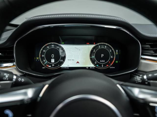 New 2025 Jaguar F-PACE R-Dynamic S AWD/4WD image 23