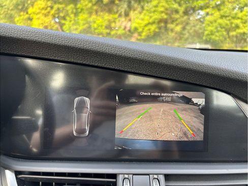 Used 2020 Alfa Romeo Giulia Ti w/ Active Blind Spot Package AWD/4WD image 27