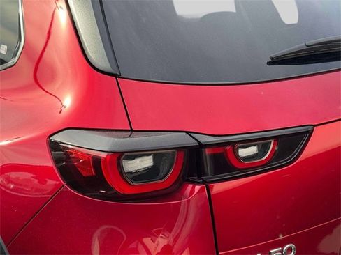 Used 2024 MAZDA CX-50 AWD 2.5 S w/ Weather Package image 10