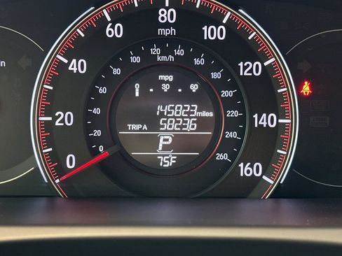Used 2017 Honda Accord Sport image 22