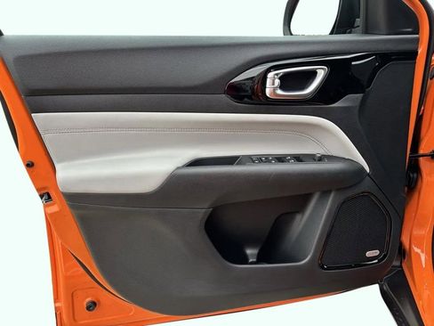 New 2026 Jeep Compass Limited w/ Sun, Sound & Navigation Group image 22