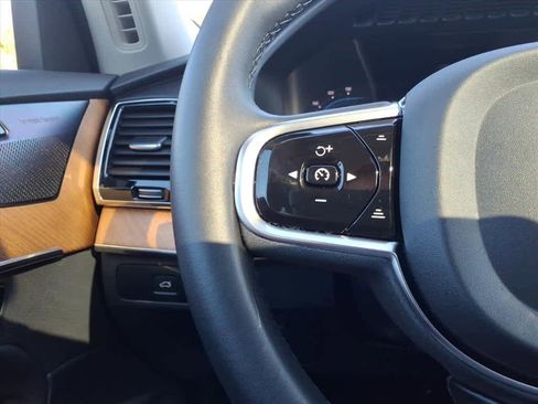 Used 2024 Volvo XC90 B6 Plus w/ Protection Package Premier image 21