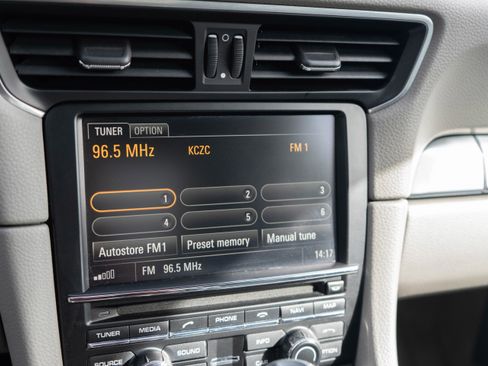 Used 2012 Porsche 911 Carrera S image 23