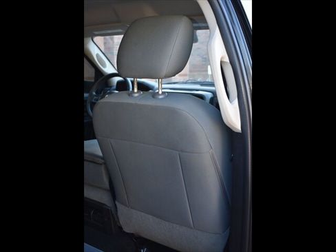 Used 2015 RAM 2500 Tradesman w/ Chrome Appearance Group image 26