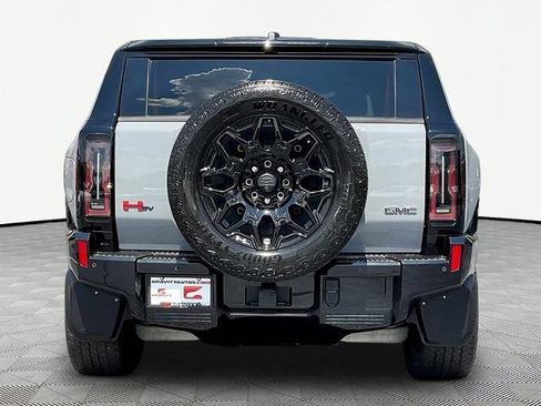 Used 2024 GMC Hummer EV 2X w/ LPO, Illumination Package AWD/4WD image 6