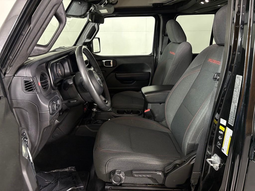 Used 2025 Jeep Wrangler Unlimited Rubicon AWD/4WD image 15