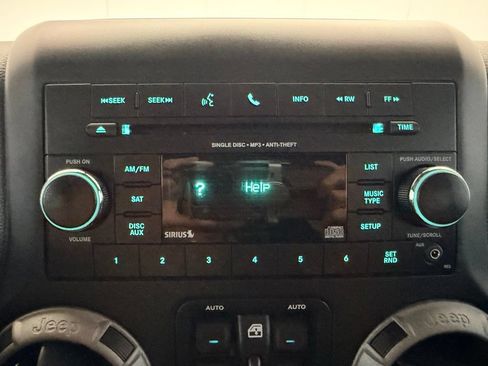 Used 2017 Jeep Wrangler Unlimited Sport w/ Quick Order Package 24S AWD/4WD image 21