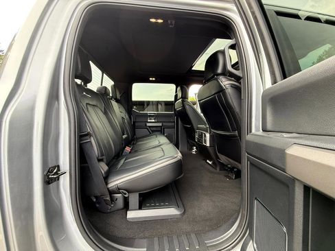 Used 2020 Ford F250 Platinum w/ FX4 Off-Road Package image 13