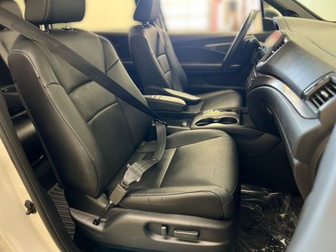 Used 2022 Honda Passport EX-L image 25