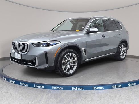 Used 2026 BMW X5 xDrive40i w/ Climate Comfort Package AWD/4WD image 1