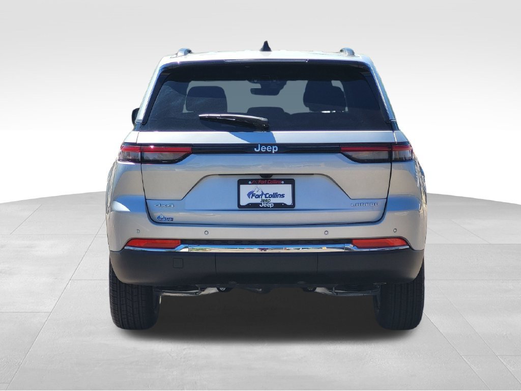 New 2026 Jeep Grand Cherokee Laredo X AWD/4WD image 6