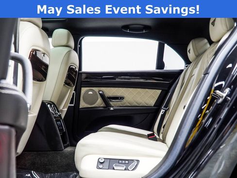 Used 2018 Bentley Flying Spur S V8 AWD/4WD image 43