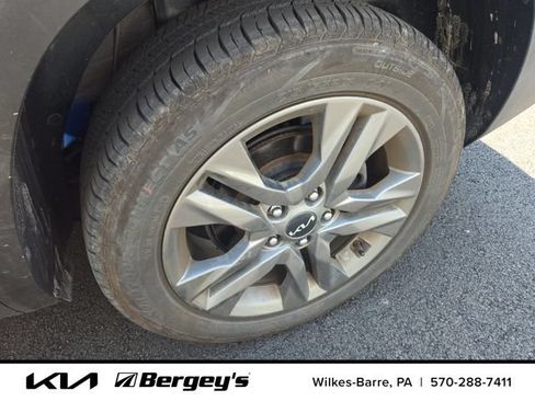 Certified 2022 Kia Seltos LX AWD/4WD image 10