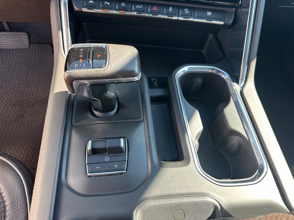 Used 2024 GMC Sierra 1500 Denali w/ Technology Package AWD/4WD image 34