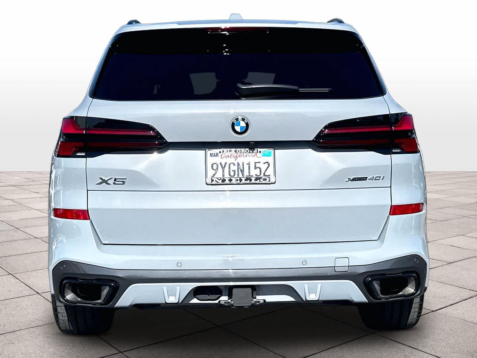 Used 2026 BMW X5 xDrive40i w/ M Sport Package AWD/4WD image 7