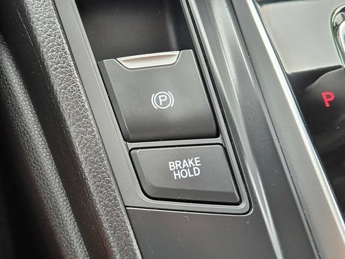 Used 2021 Honda CR-V Special Edition image 21