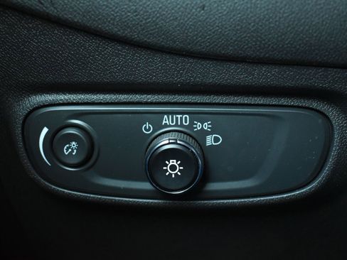 Used 2024 Chevrolet Equinox RS w/ LPO, Floor Liner Package image 18